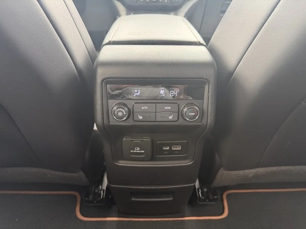 2022 GMC Acadia AWD AT4