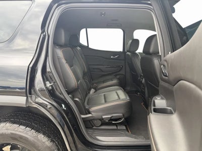 2022 GMC Acadia AWD AT4