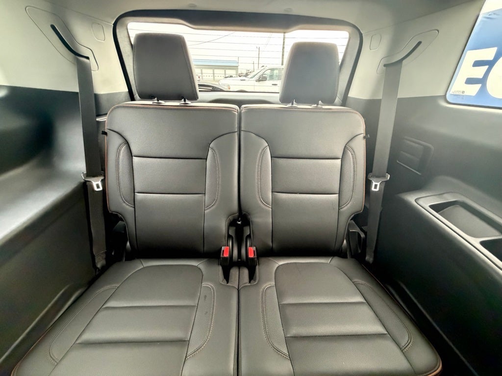 2022 GMC Acadia AWD AT4