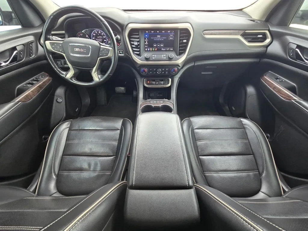 2022 GMC Acadia FWD Denali
