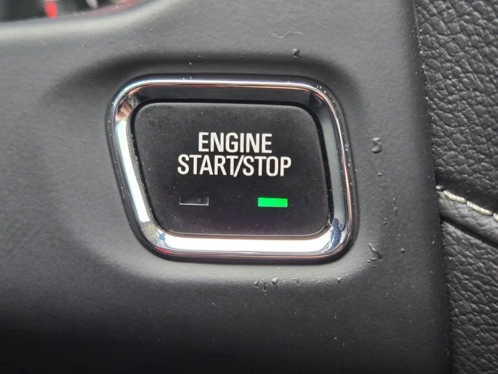 2022 GMC Acadia FWD Denali