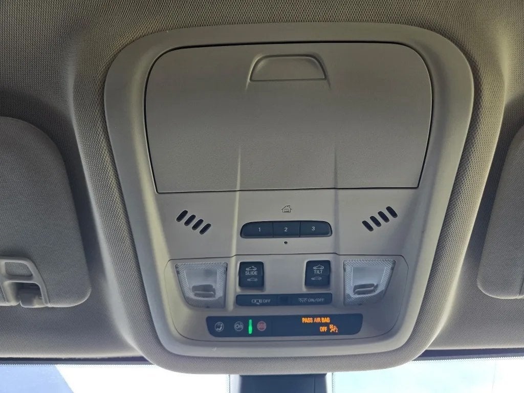 2022 GMC Acadia FWD Denali