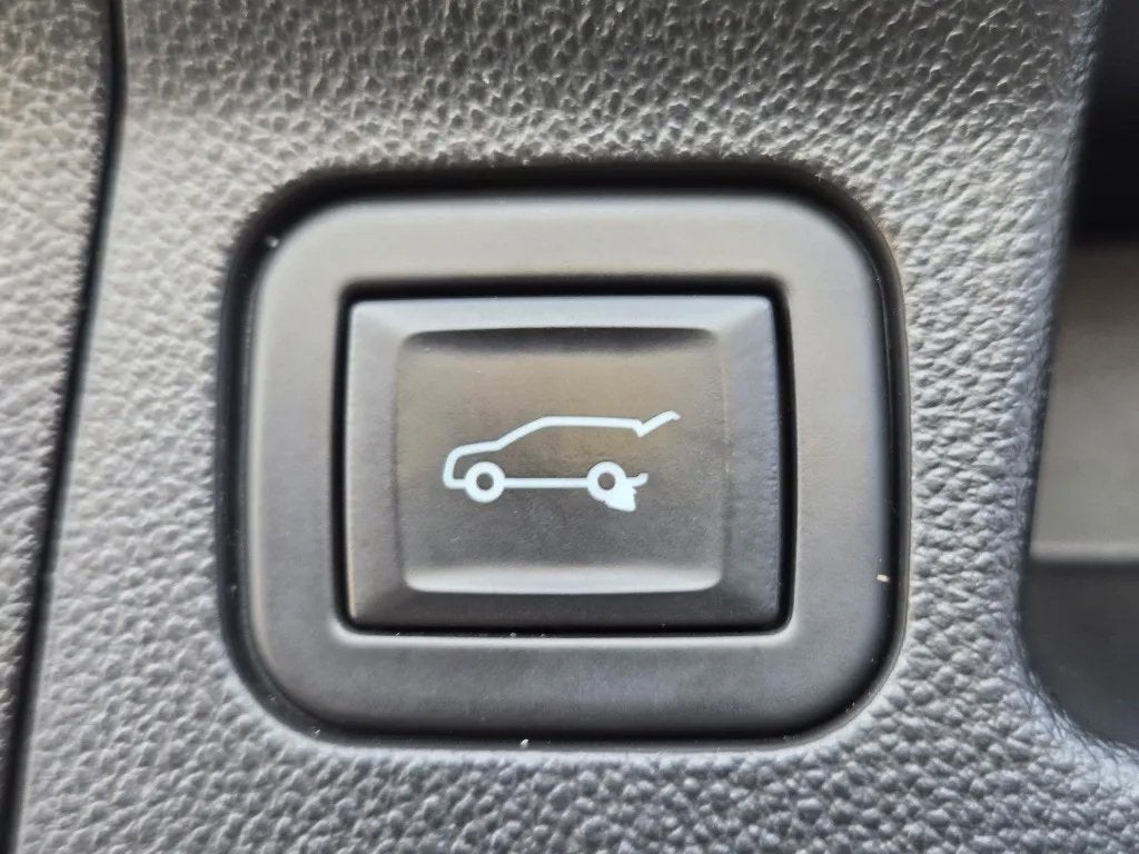 2022 GMC Acadia FWD Denali