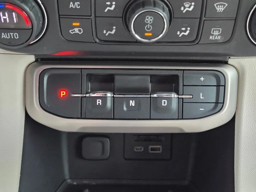 2020 GMC Acadia FWD Denali