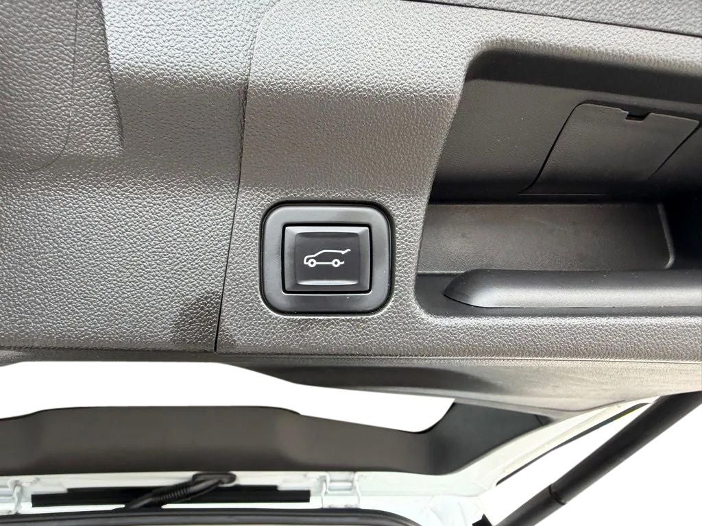 2022 GMC Acadia AWD SLT