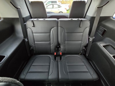 2022 GMC Acadia AWD SLT