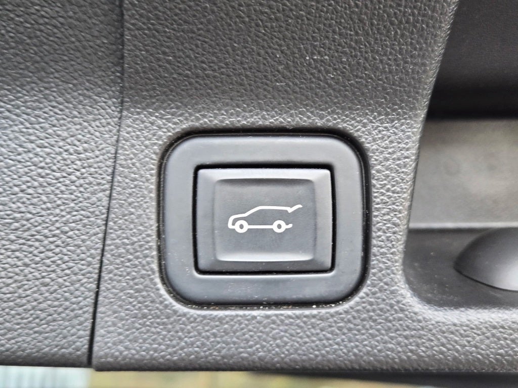 2022 GMC Acadia AWD SLT