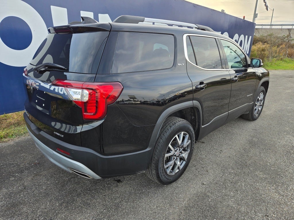 2022 GMC Acadia AWD SLT