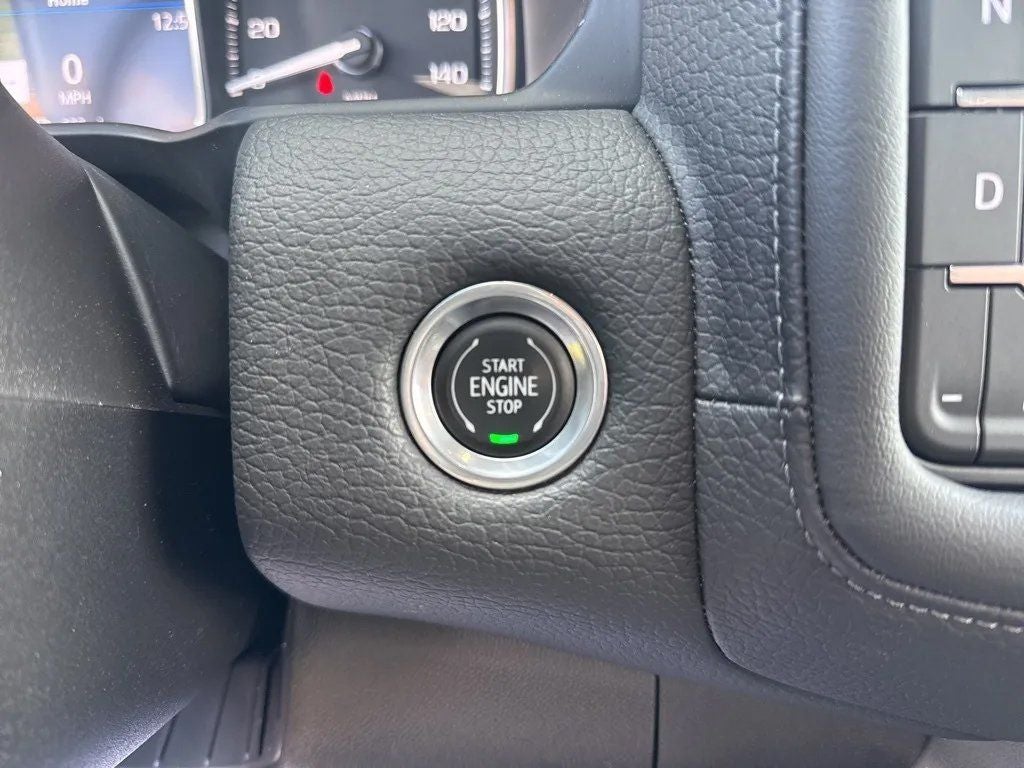 2021 GMC Yukon 4WD Denali