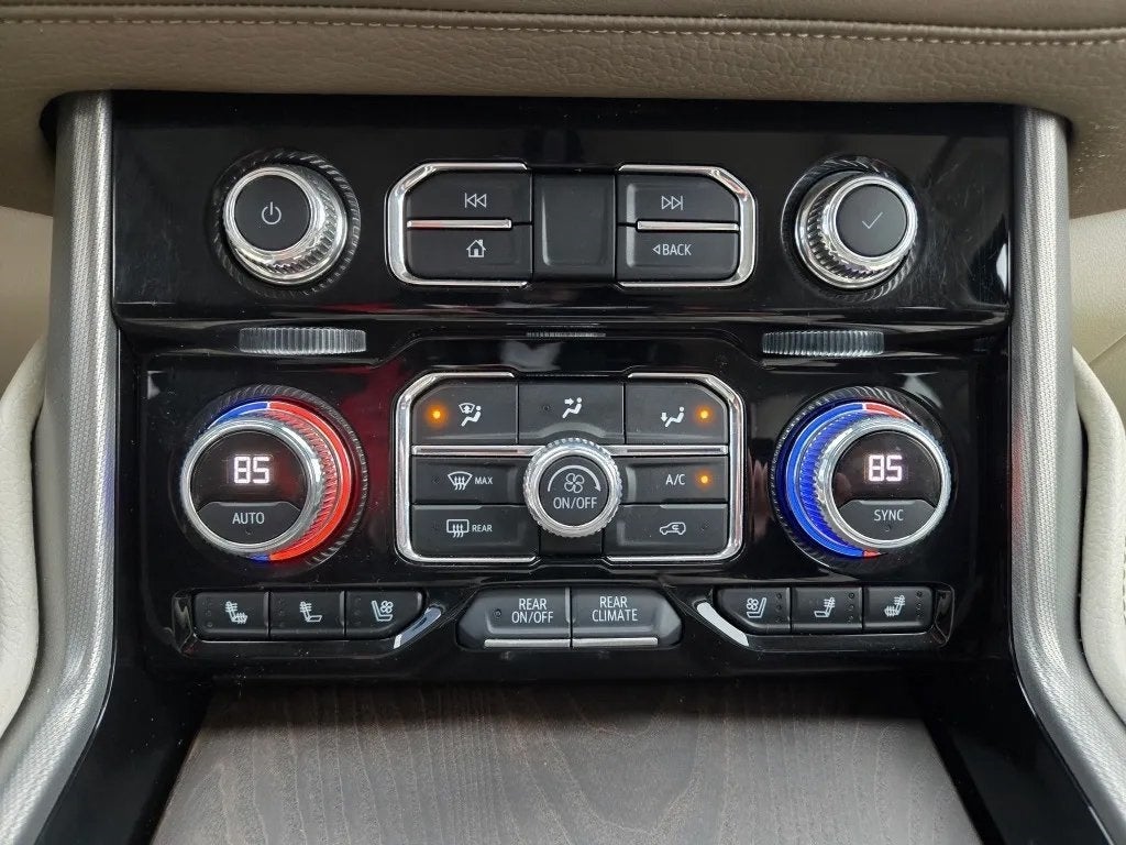 2022 GMC Yukon XL 4WD Denali