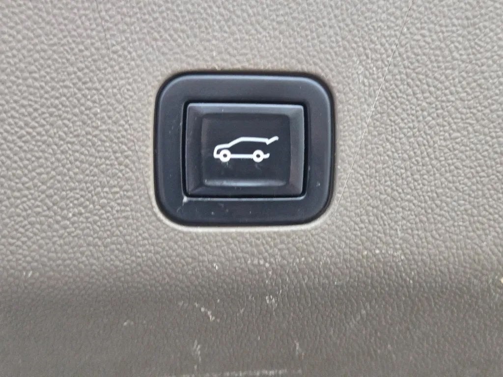 2022 GMC Yukon XL 4WD Denali