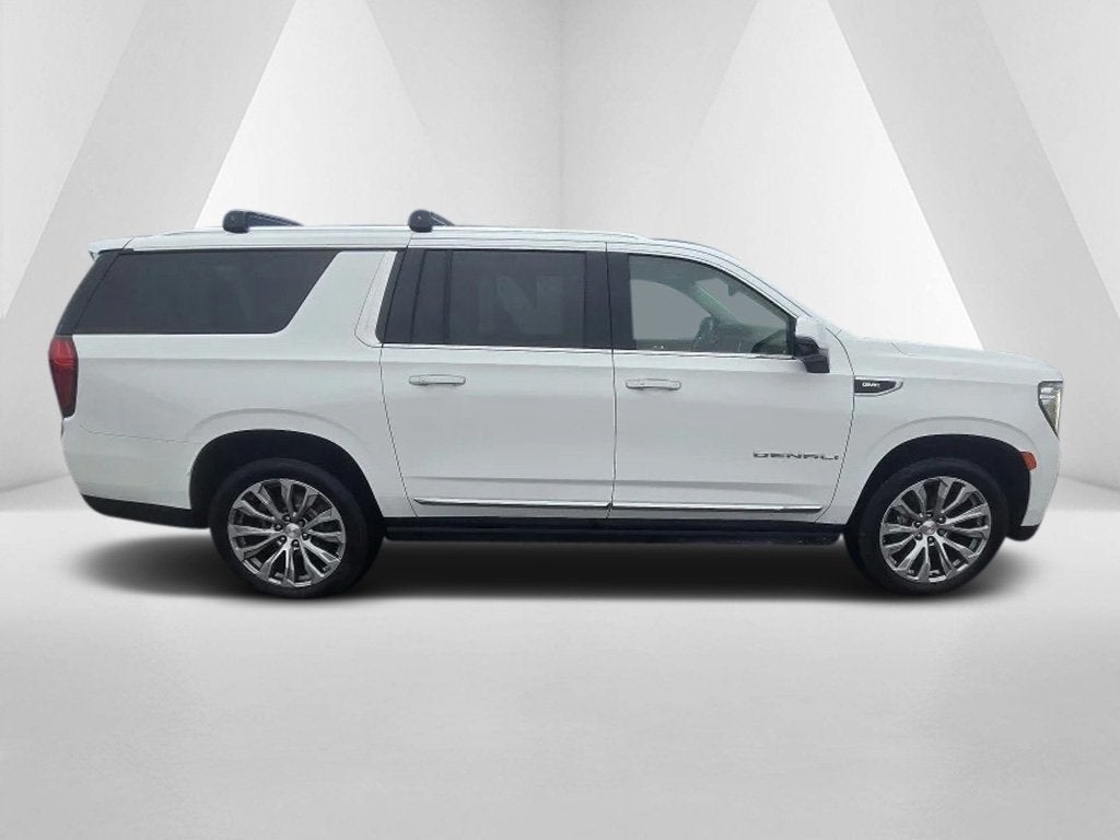 2022 GMC Yukon XL 4WD Denali