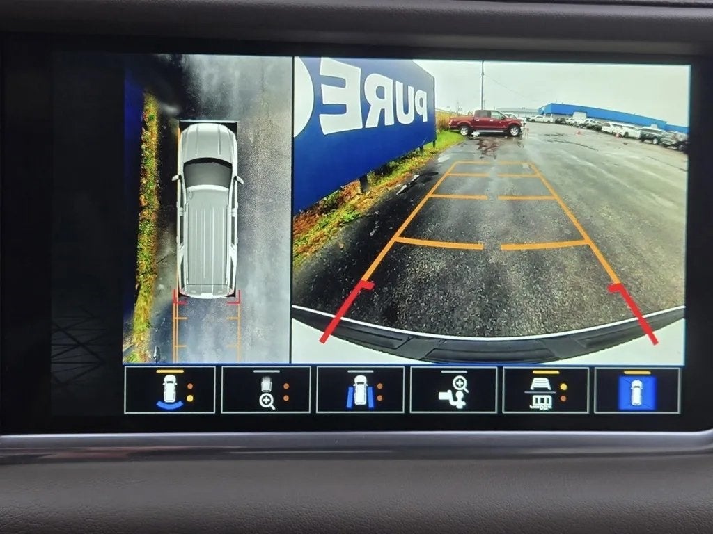 2022 GMC Yukon XL 4WD Denali