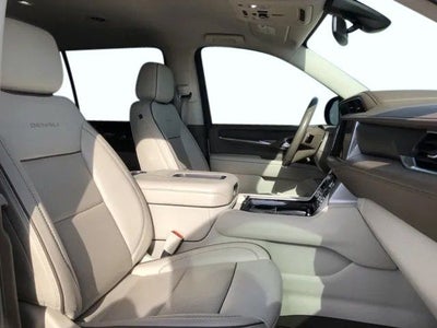 2022 GMC Yukon XL Denali