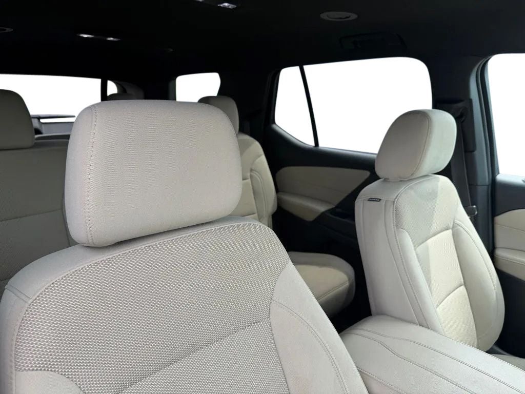 2023 Chevrolet Traverse FWD LS