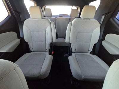 2022 Chevrolet Traverse FWD LT Cloth