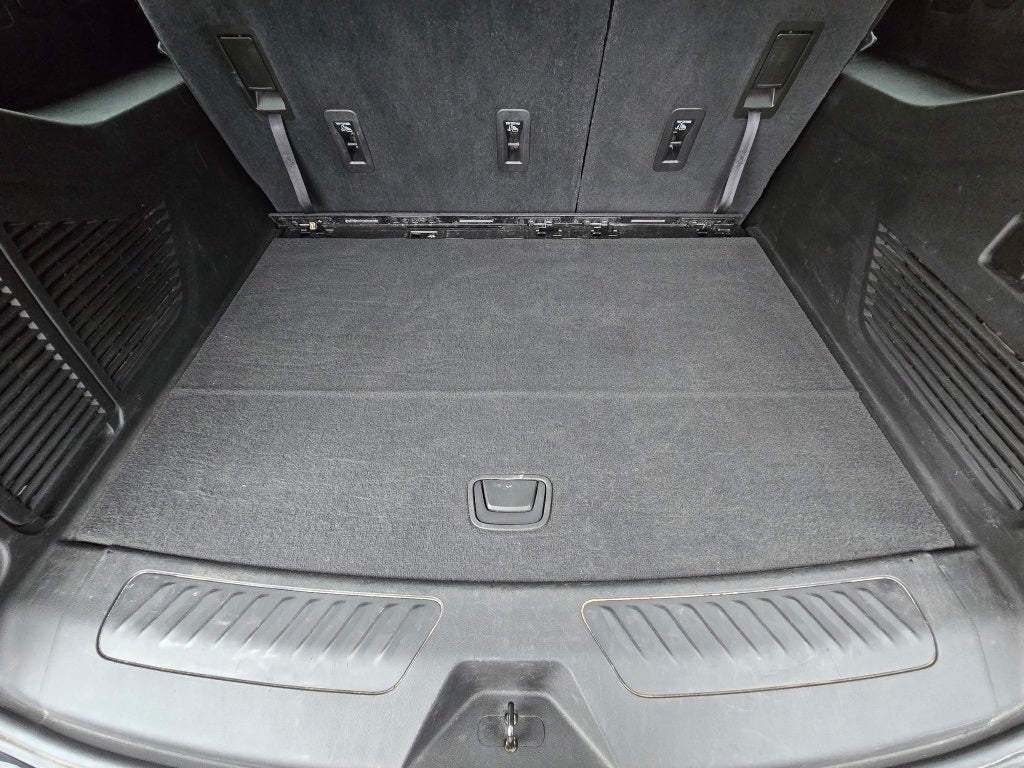 2021 Chevrolet Suburban LS