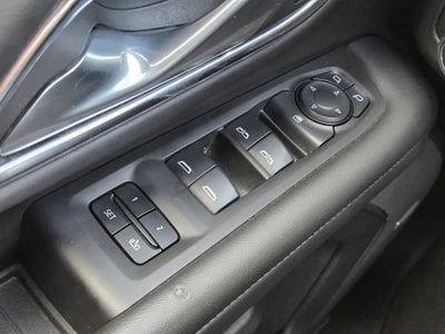 2024 Chevrolet Suburban 4WD LT