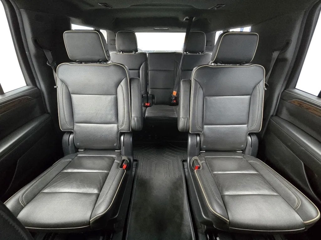 2022 Chevrolet Suburban Premier