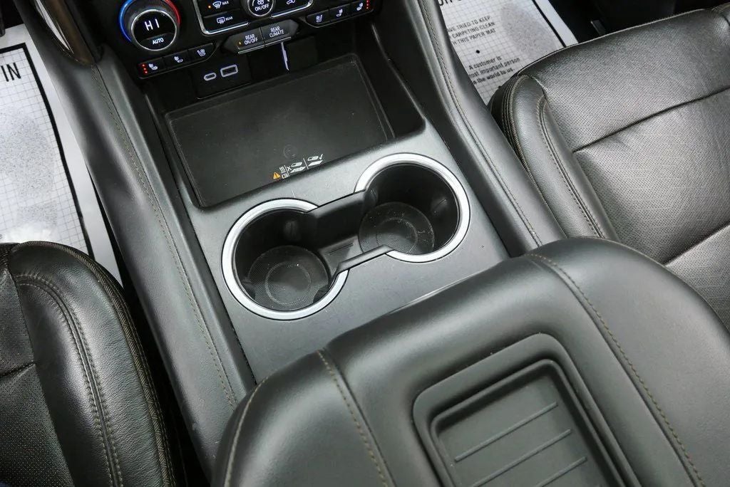 2021 Chevrolet Suburban High Country