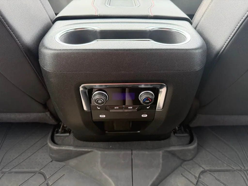 2024 Chevrolet Tahoe 4WD RST