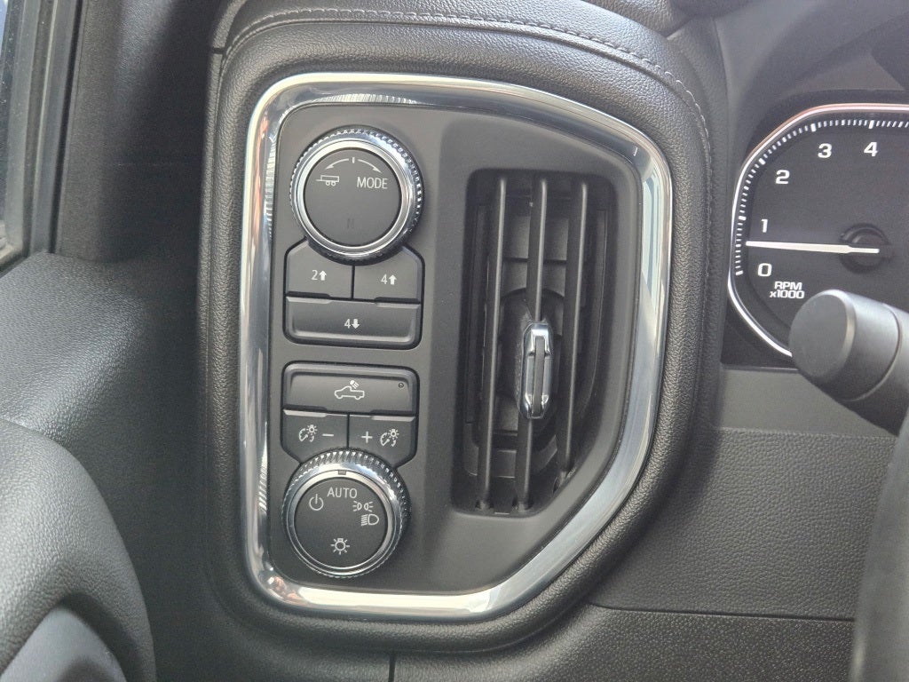 2023 GMC Sierra 2500HD 4WD Crew Cab Standard Bed SLE