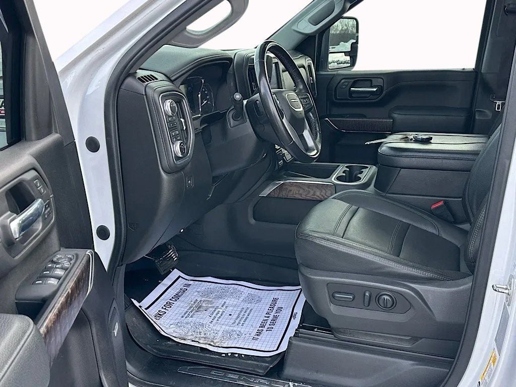 2023 GMC Sierra 2500HD 4WD Crew Cab Standard Bed Denali