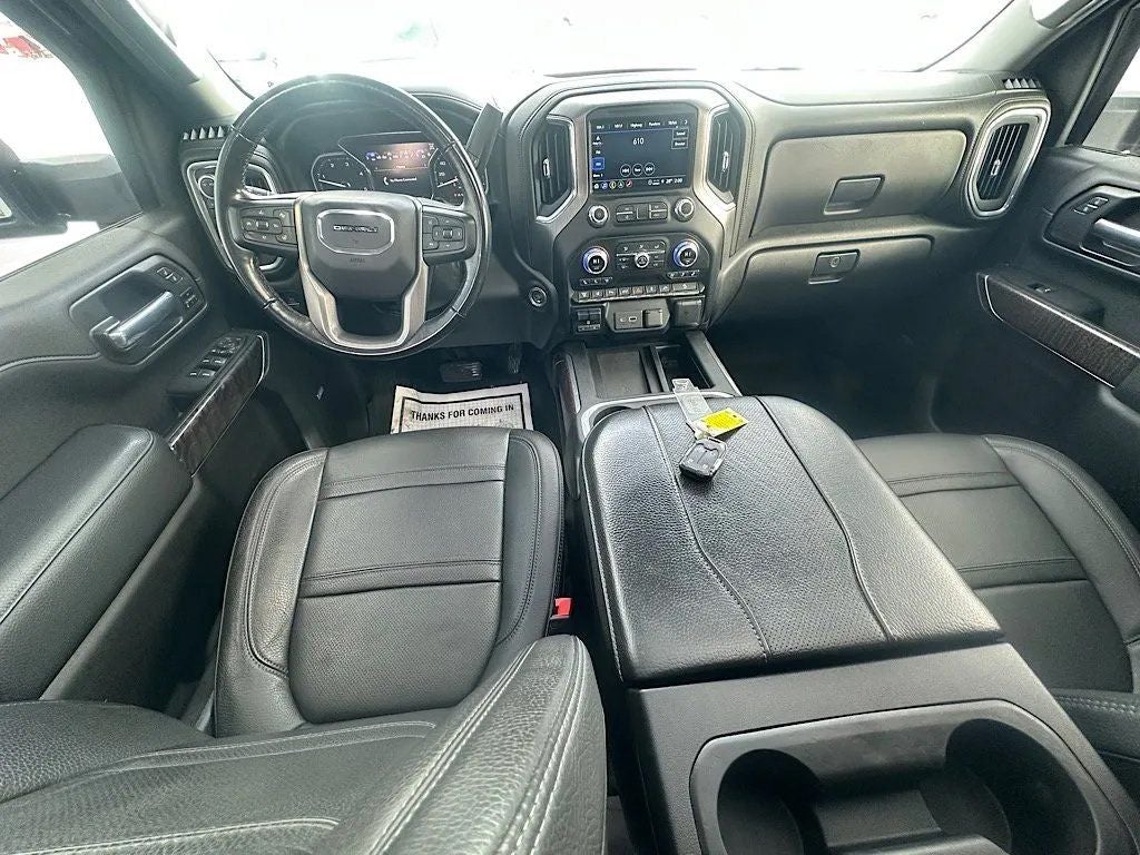 2023 GMC Sierra 2500HD 4WD Crew Cab Standard Bed Denali