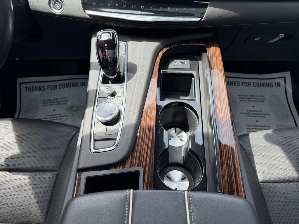 2023 Cadillac Escalade 4WD Premium Luxury