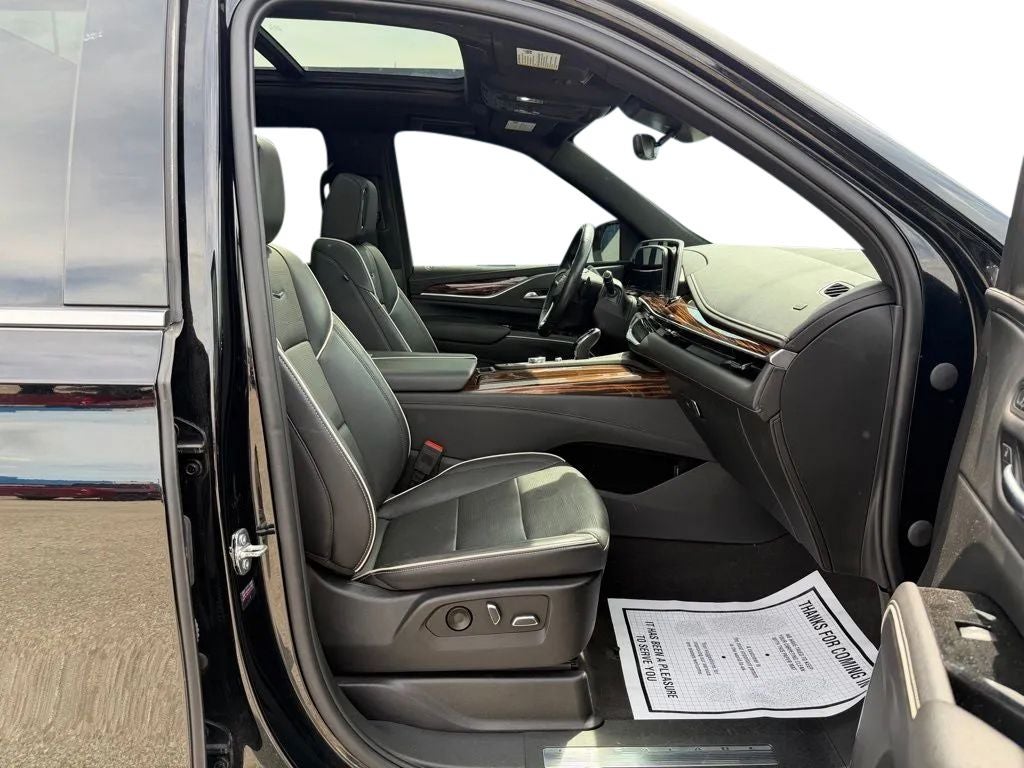 2023 Cadillac Escalade 4WD Premium Luxury