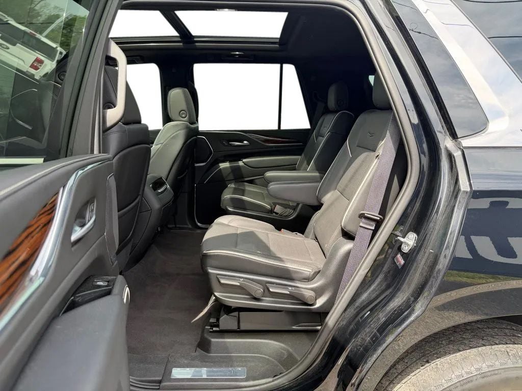 2023 Cadillac Escalade 4WD Premium Luxury