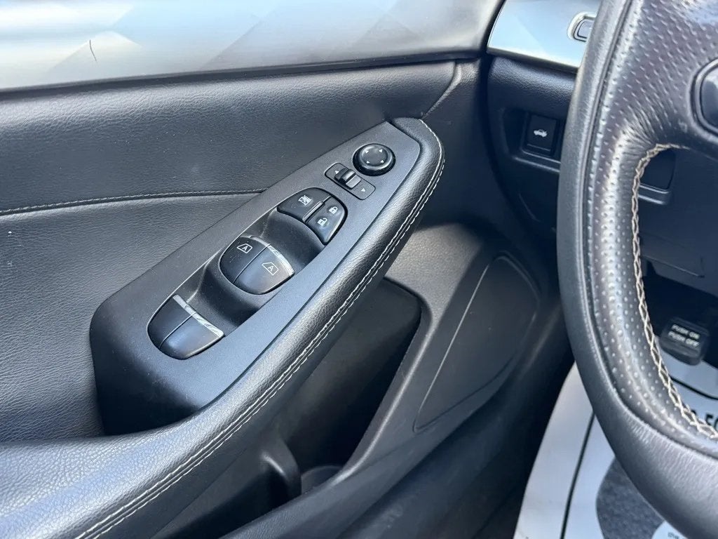 2023 Nissan Maxima SL