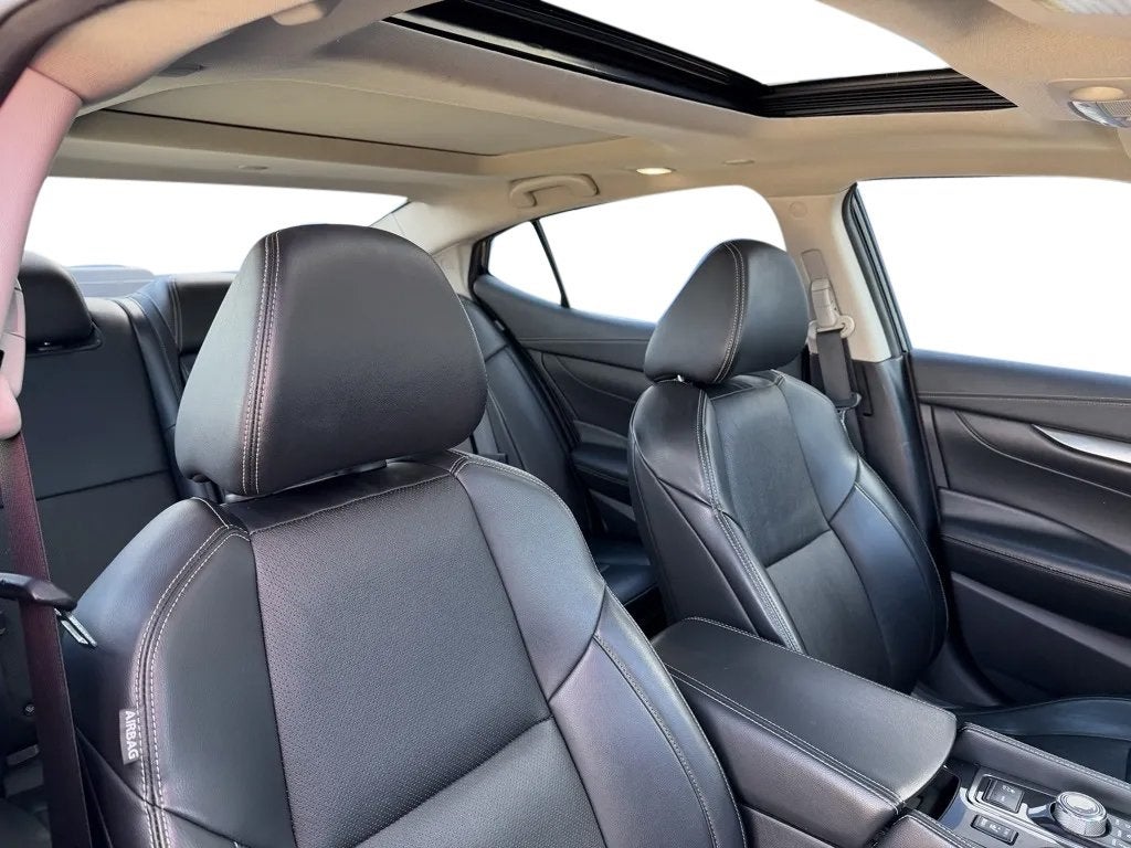 2023 Nissan Maxima SL