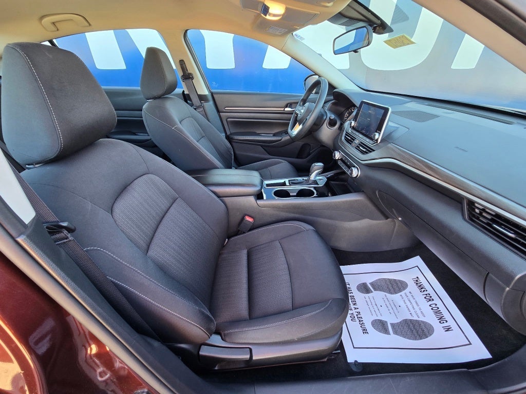 2024 Nissan Altima SV FWD