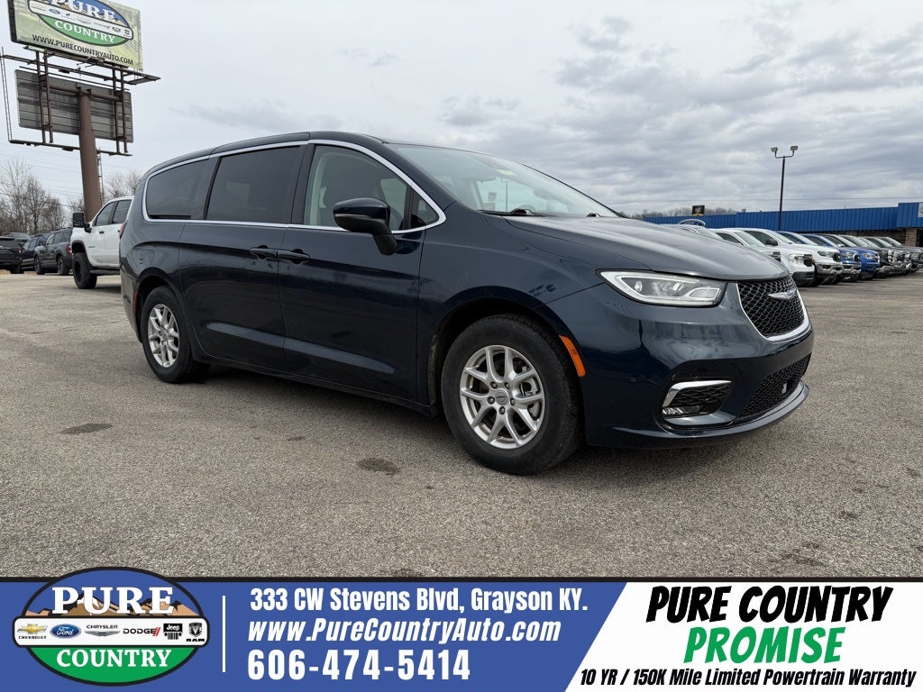 2023 Chrysler Pacifica Touring L