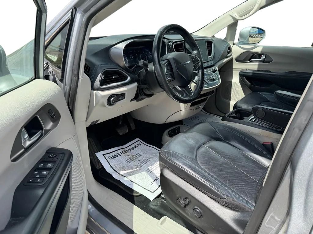 2021 Chrysler Pacifica Touring L