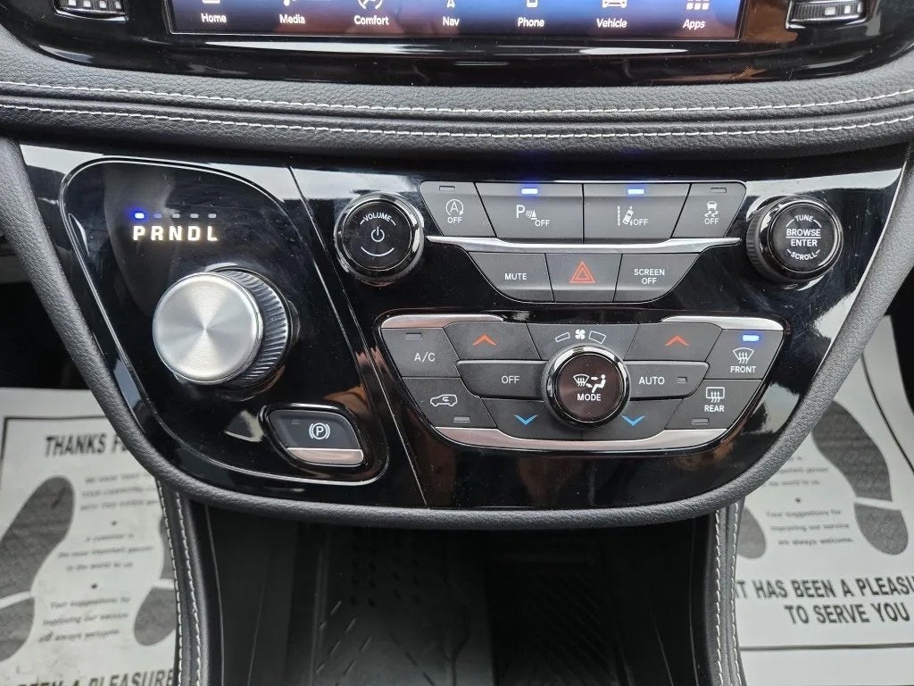 2025 Chrysler Pacifica Limited