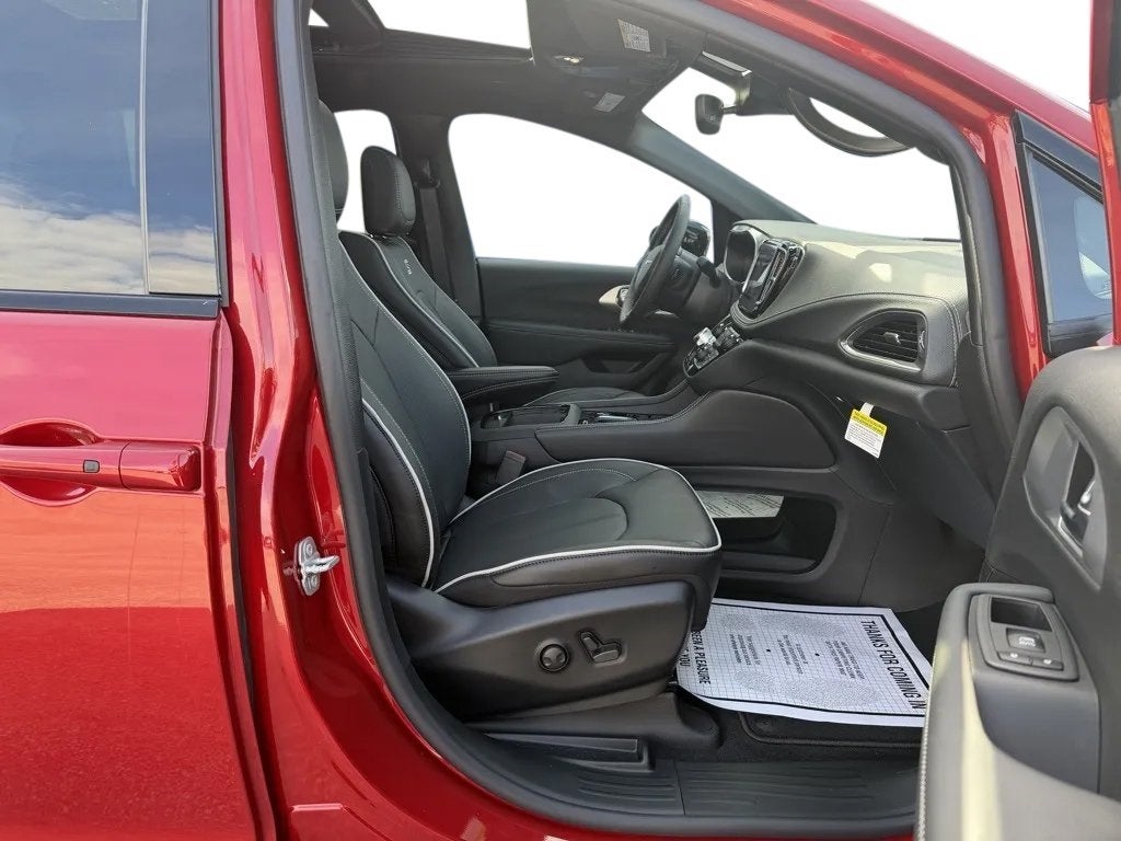 2026 Chrysler Pacifica PACIFICA LIMITED