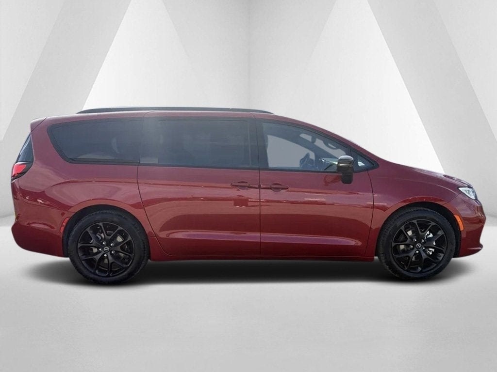 2026 Chrysler Pacifica PACIFICA LIMITED