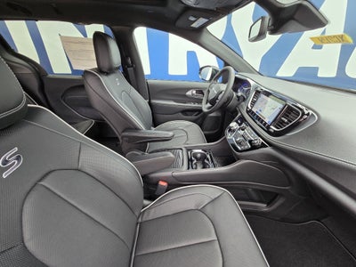 2026 Chrysler Pacifica PACIFICA SELECT AWD