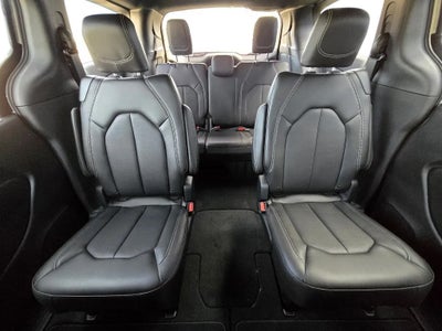 2026 Chrysler Pacifica PACIFICA SELECT AWD