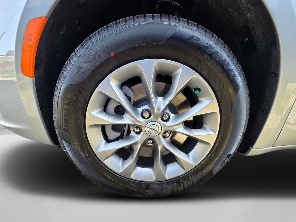 2026 Chrysler Pacifica PACIFICA SELECT AWD