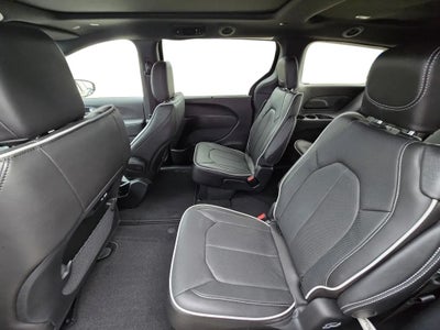 2026 Chrysler Pacifica PACIFICA SELECT AWD