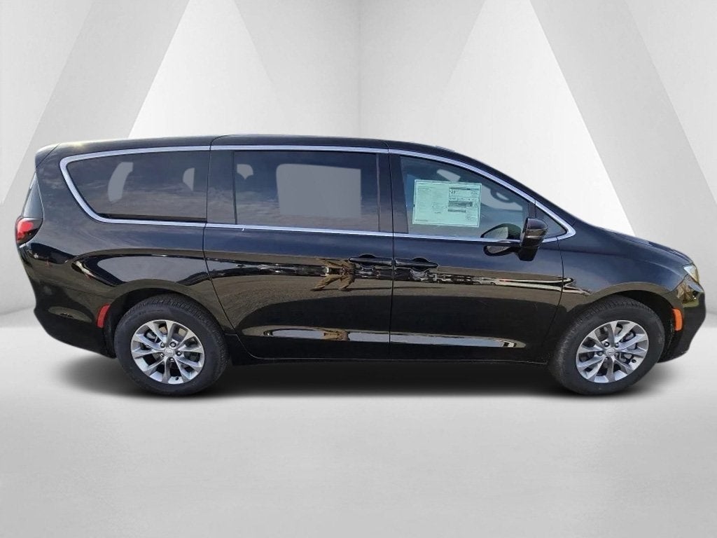 2026 Chrysler Pacifica PACIFICA LIMITED AWD