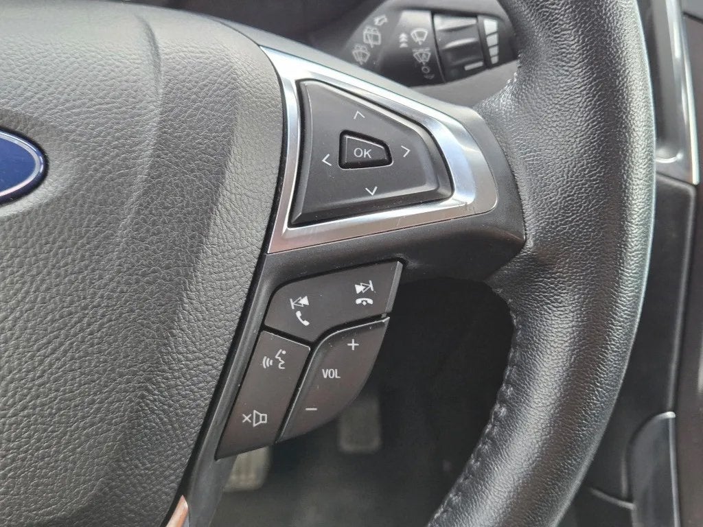 2021 Ford Edge Titanium