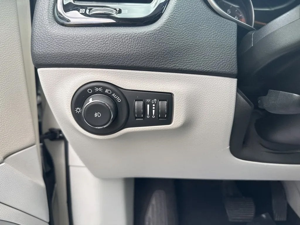 2020 Jeep Compass Limited FWD