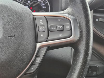 2026 RAM Ram 3500 RAM 3500 TRADESMAN CREW CAB 4X4 6'4' BOX