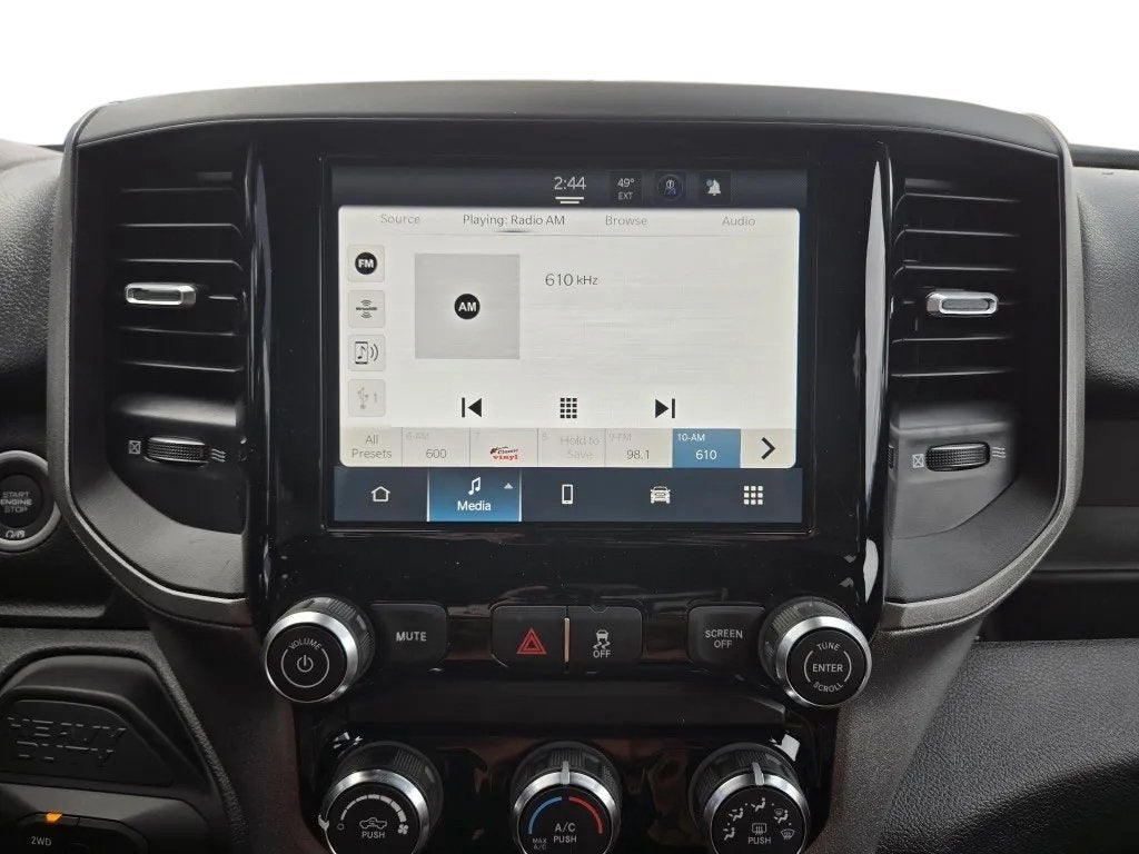 2026 RAM Ram 3500 RAM 3500 TRADESMAN CREW CAB 4X4 6'4' BOX