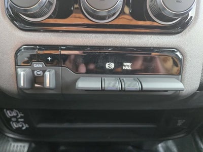 2026 RAM Ram 3500 RAM 3500 TRADESMAN CREW CAB 4X4 6'4' BOX