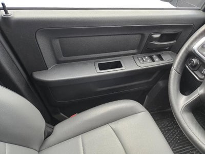 2026 RAM Ram 3500 RAM 3500 TRADESMAN CREW CAB 4X4 6'4' BOX